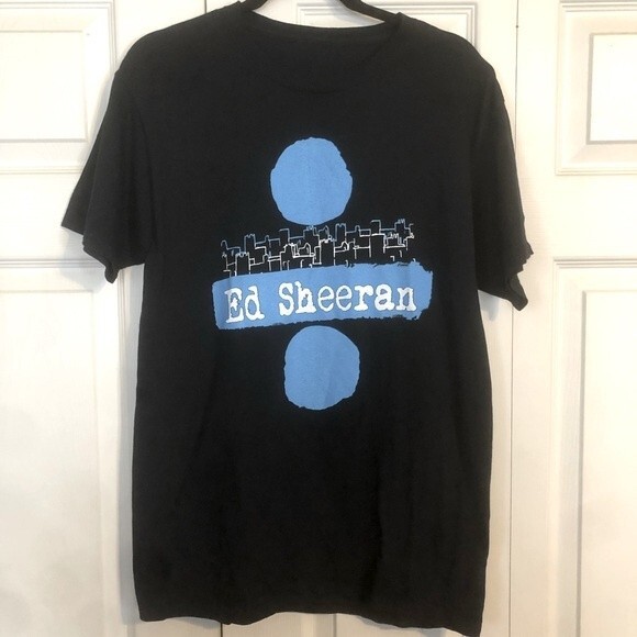 ED SHEERAN 2018 North American Stadium Tour Shirt Unisex Medium Band Music Black - Picture 1 of 5